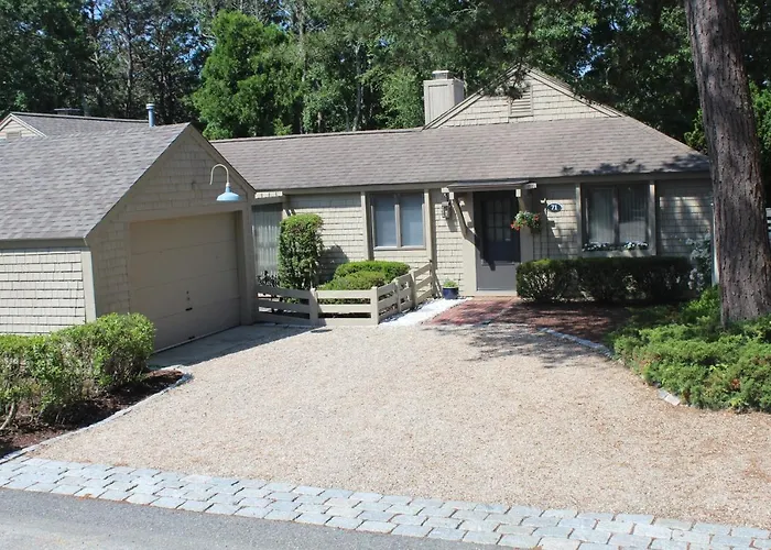 Exceptional New Seabury Mews Property